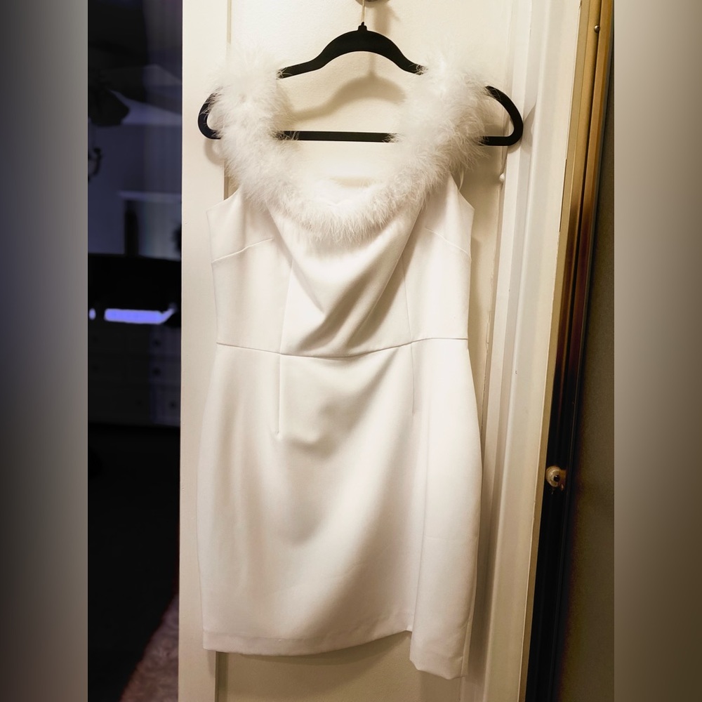 Gianni Bini White Fluff Dress 👗